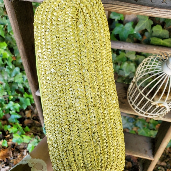 NWT Green VTG Straw Purse with Bamboo Handle - Picture 8 of 12